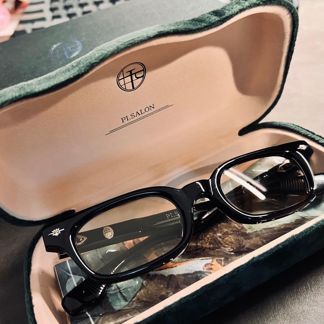 PI.SALON LUNAIR/151 ブラックサングラス