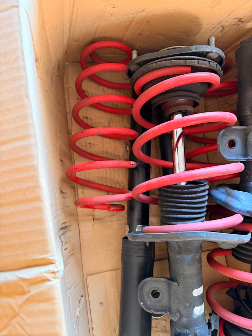 30プリウスダウンサス1台分