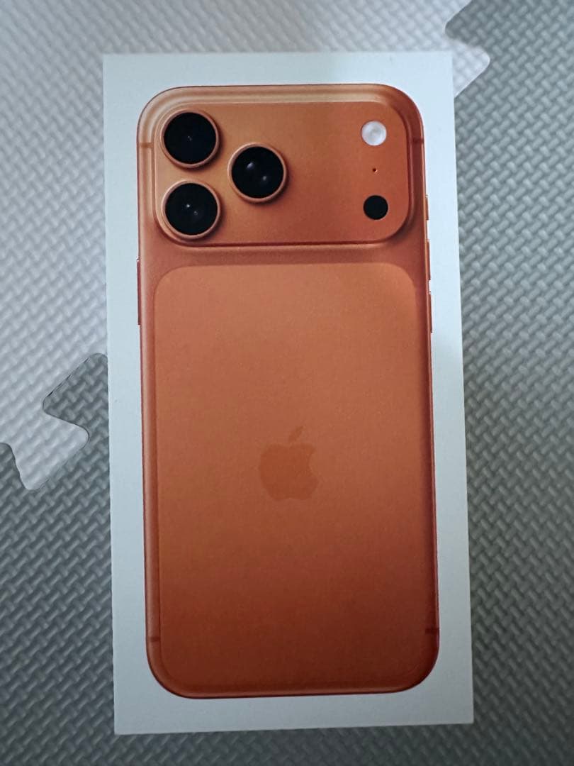 iPhone 17 Pro Max 256GB コズミックオレンジ