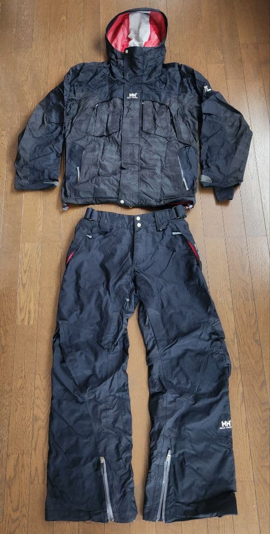 Helly Hansen スノーボードウェアセット