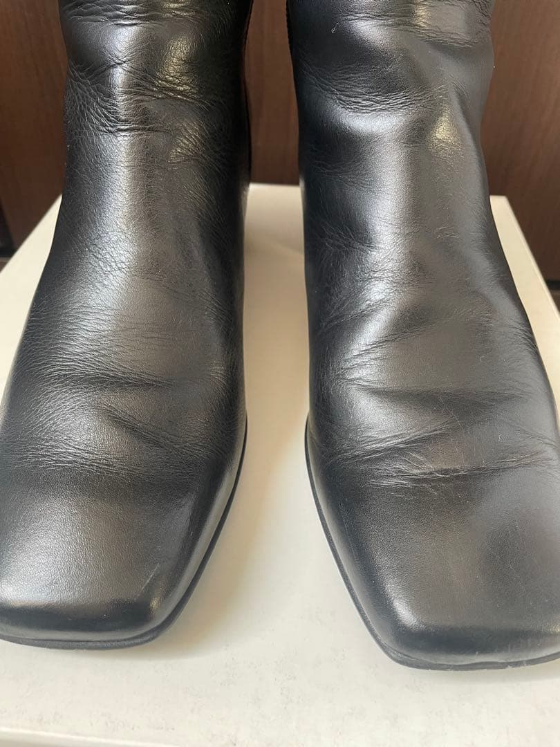 21日まで限定値下げ⭐︎美品☆ダイアナ☆ショートブーツ☆黒25㎝