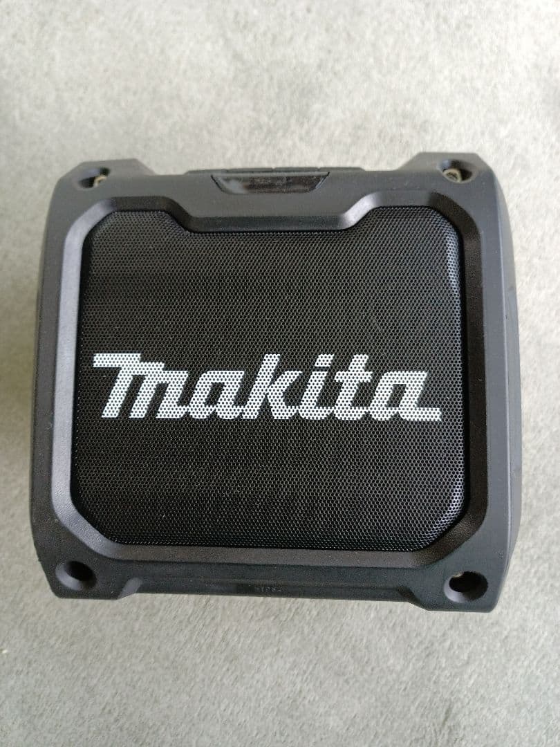 Makita MR200 ワイヤレススピーカー