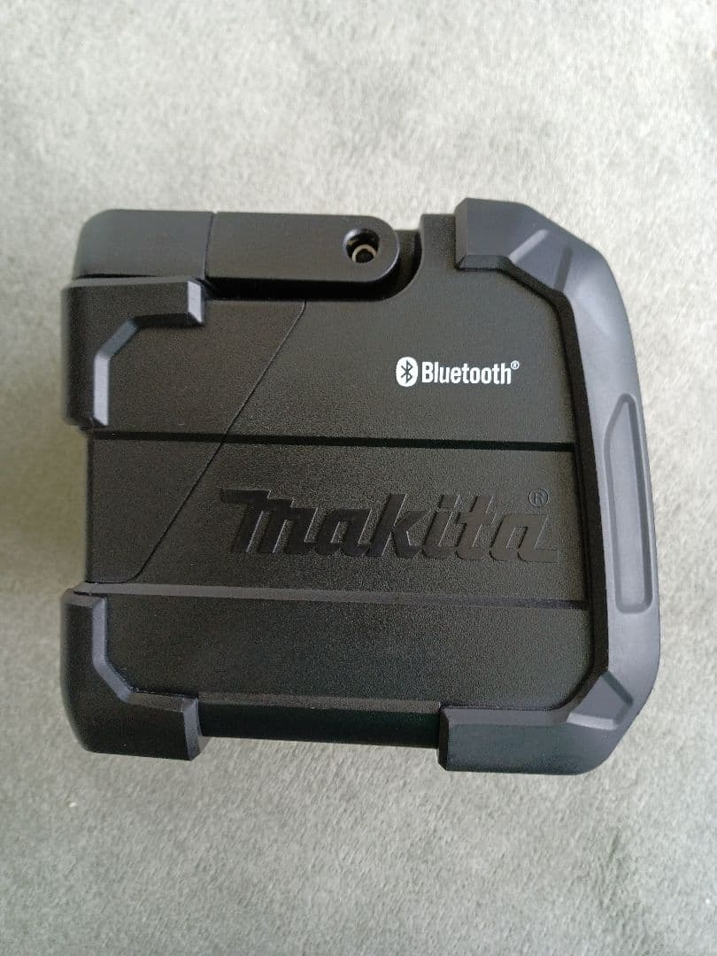 Makita MR200 ワイヤレススピーカー