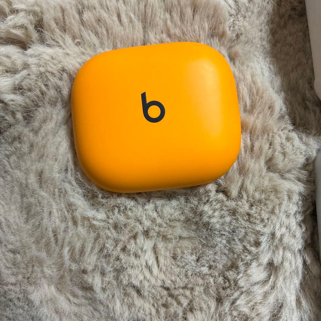 PowerbeatsProe2オレンジ ワイヤレスイヤホン 本体