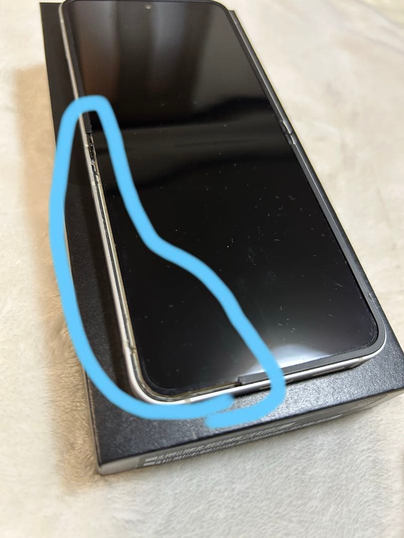 Samsung Galaxy Z Flip6 ホワイト256GB