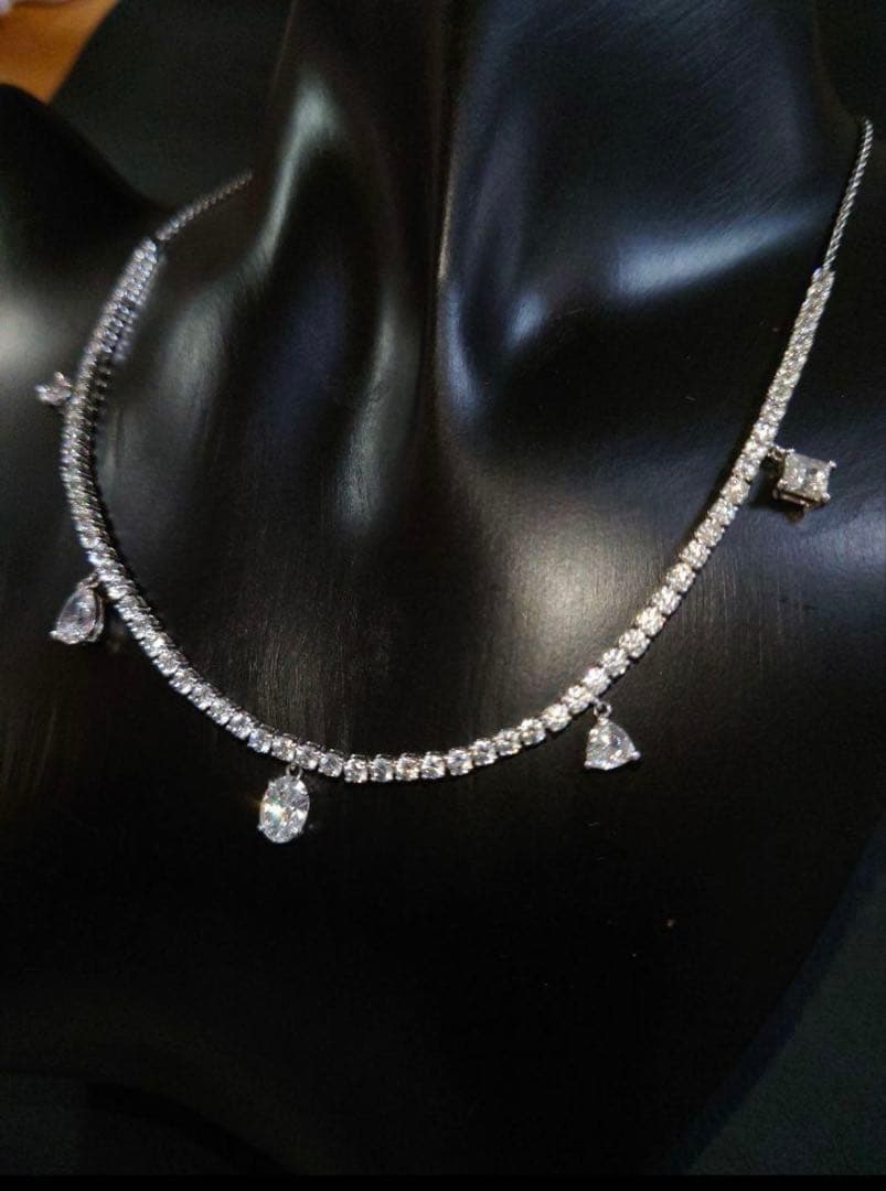 v　ネックレス箱のみ