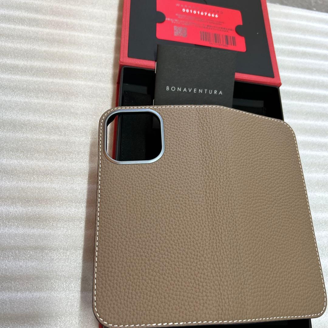 ボナベンチュラ　iPhone16プロ　手帳型ケース