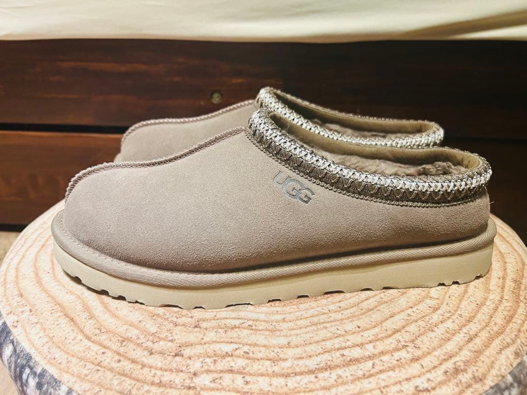 UGG アグ TASMAN タスマン スリッポン スモークブルーム シープレザー