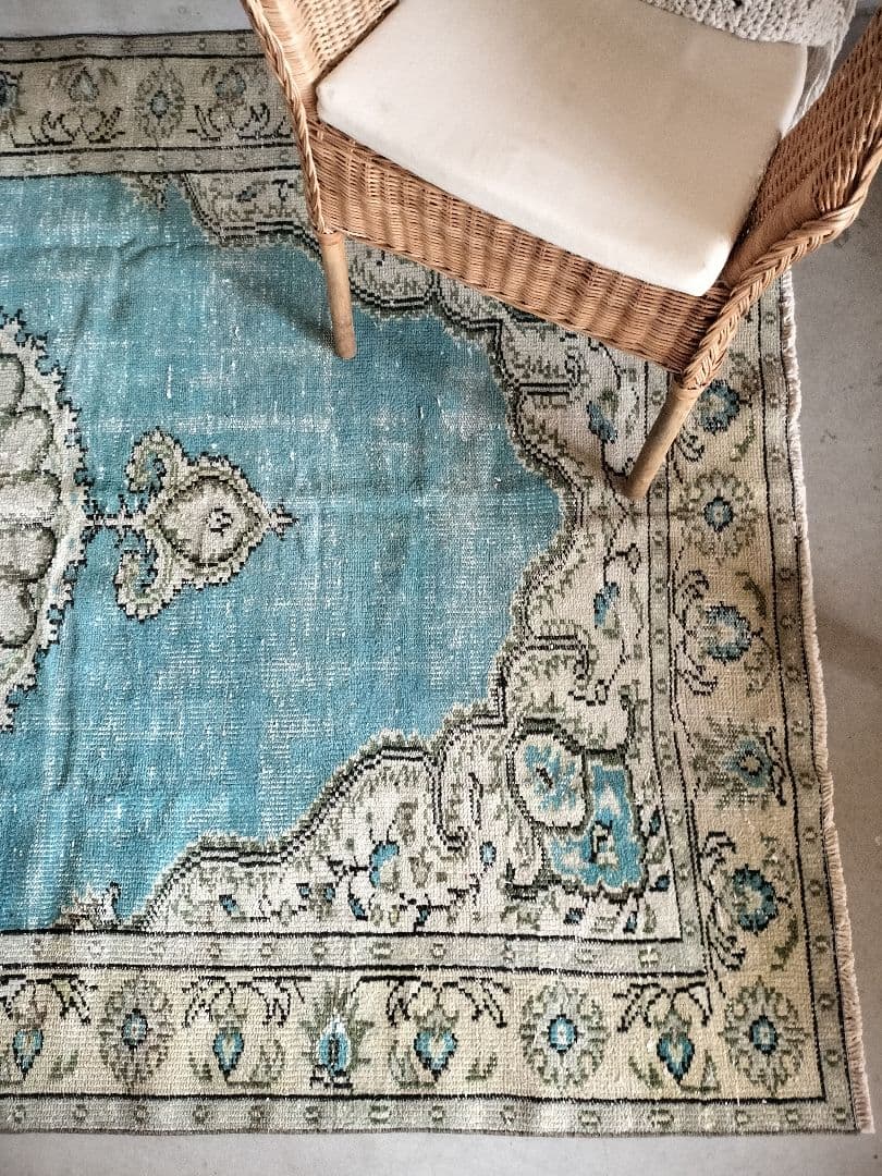 【coccinelle】ティファニーブルー　　No.667