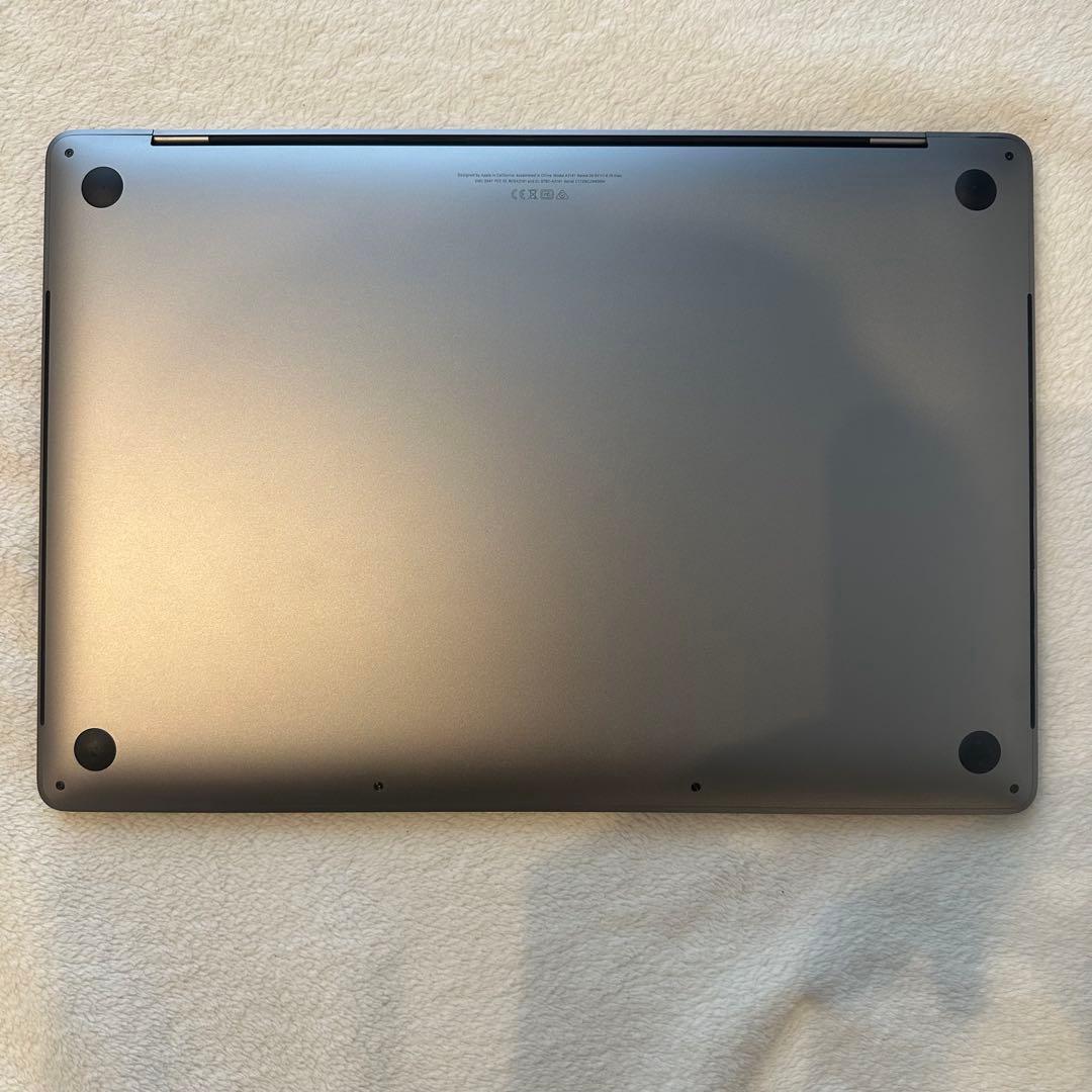 MacBook Pro16インチ2019 / 512GB / 16GB / 美品
