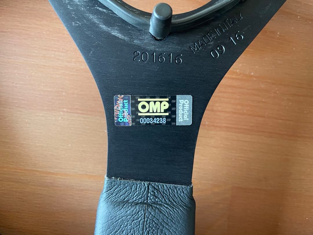 OMP ステアリング 35パイ