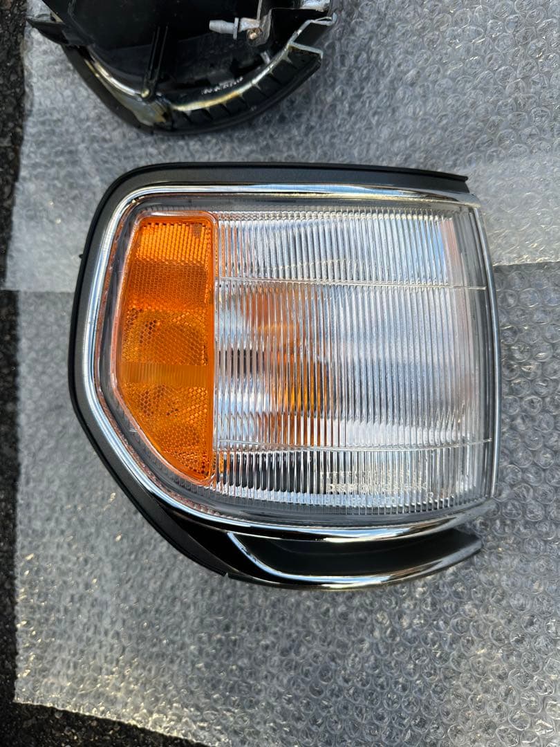 DEPO ランドクルーザー80 コーナーランプ