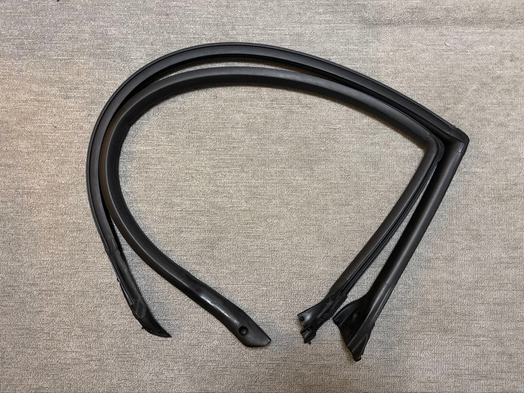 日産 ニッサン ウェザーストリップ ボディ側 左右セット bnr32