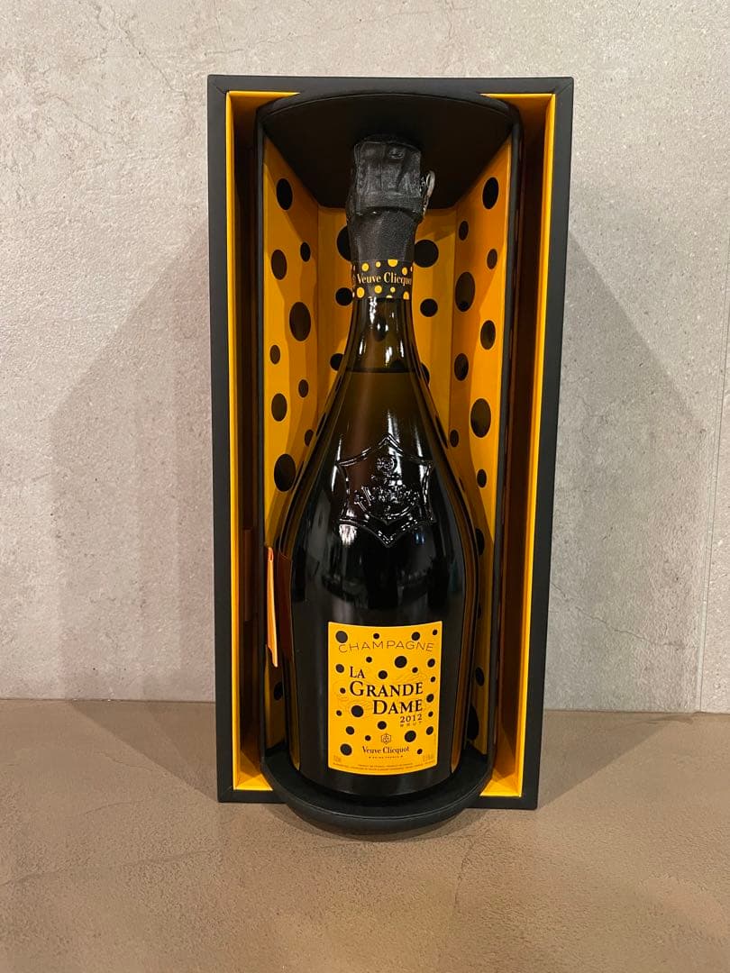 ヴーヴクリコ /ラ・ グランダム2012 草間彌生ギフトBOX