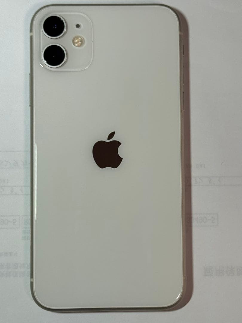 iPhone 11 128GB ホワイト　SIMフリー