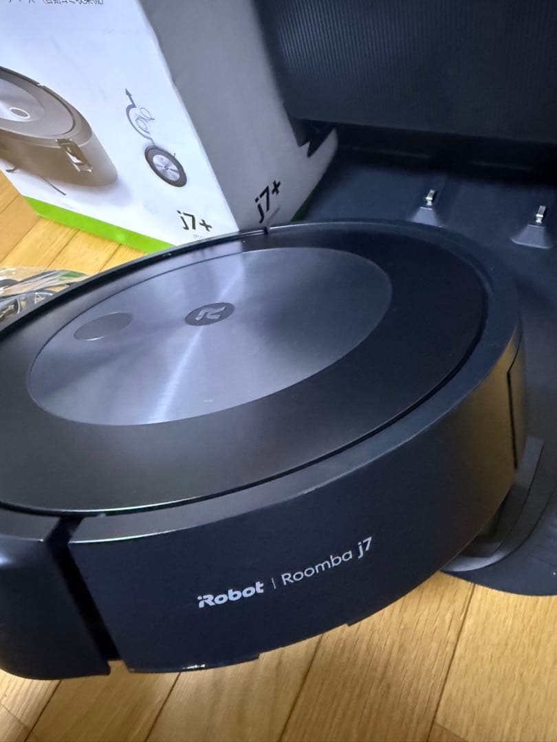 ルンバiRobotルンバj7+(良好な状態)