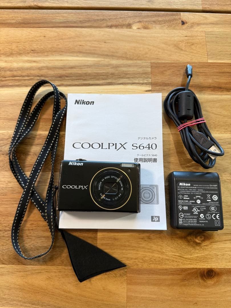 デジタルカメラ Nikon COOLPIX S640