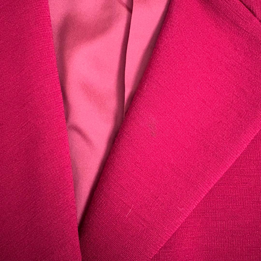 美品◆レオナール トリム デザイン テーラード ジャケット 赤 花柄 L