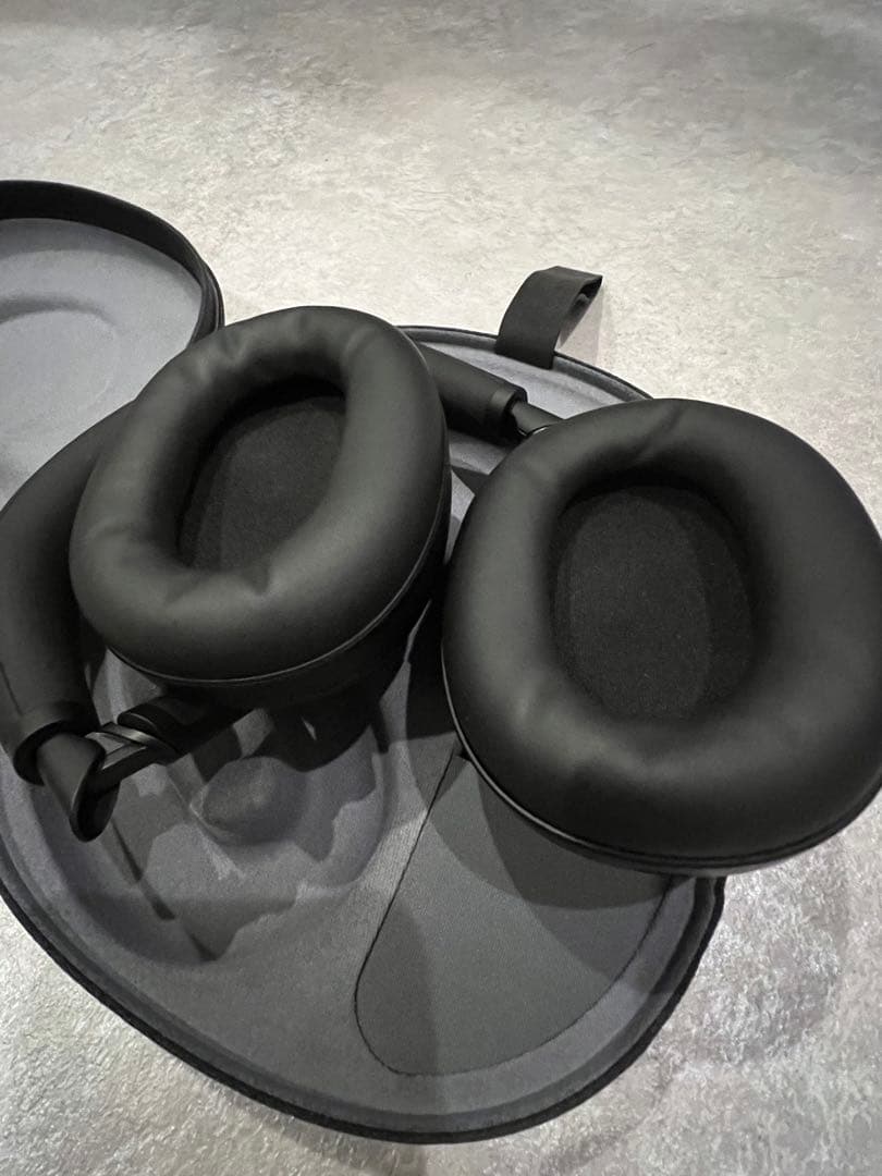 SONY ワイヤレスヘッドホン WH-1000XM6 [ブラック]