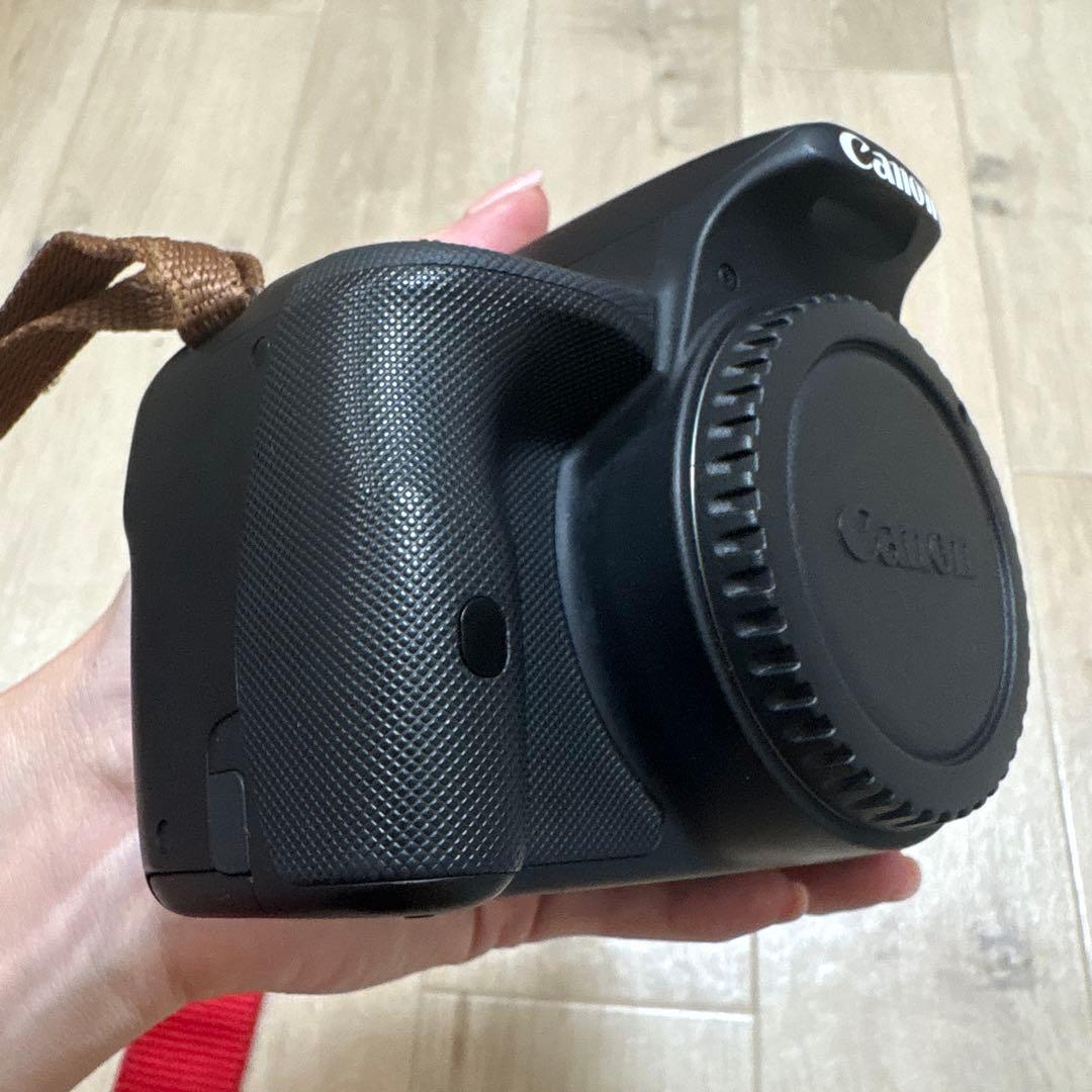 デジタルカメラ Canon EOS kiss x7