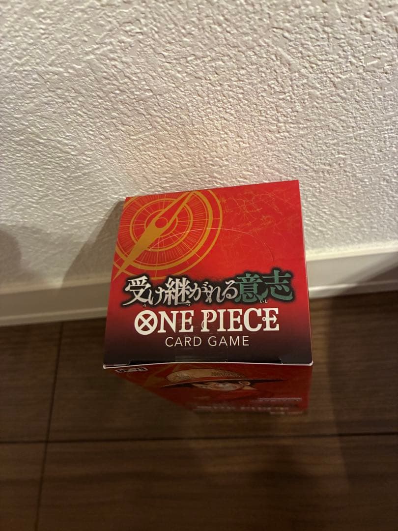 【新品未開封】ワンピースカードゲーム　受け継がれる意志　1box