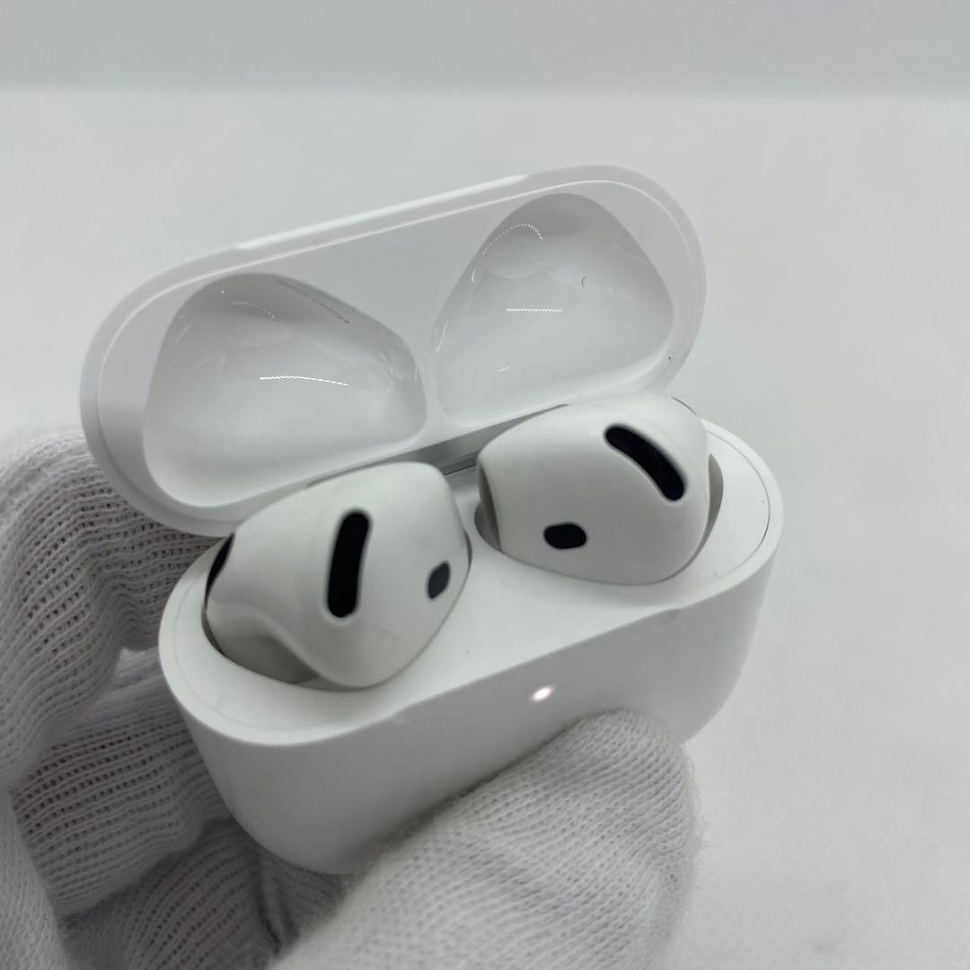AirPods 4 ノイズキャンセリング機能搭載