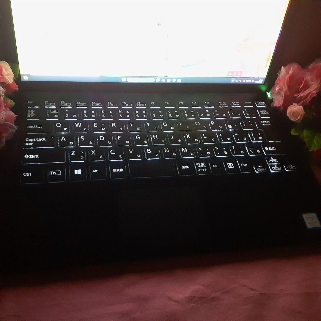 小型/軽量/7世代Core-i5/Win11/新品SSD256G/メモリ8G♡