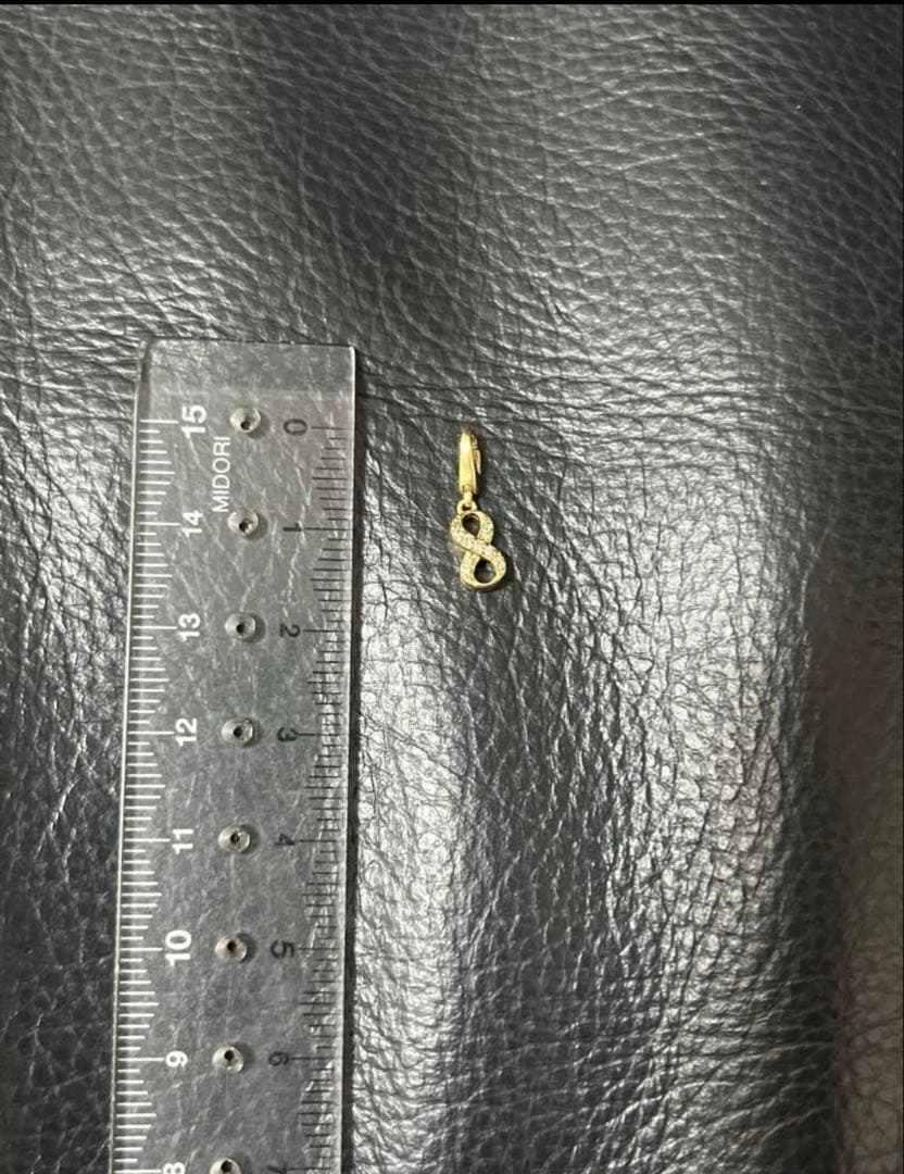 ゆきざき　ネックレス　k18 チャーム　8