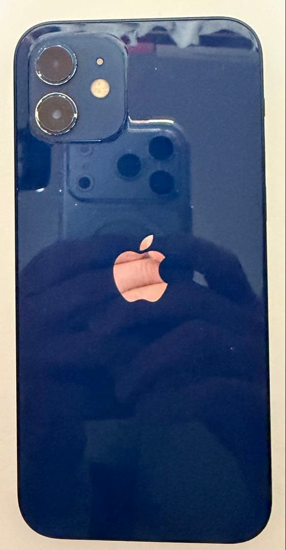 iPhone12 64GB 本体　SIMロックなし