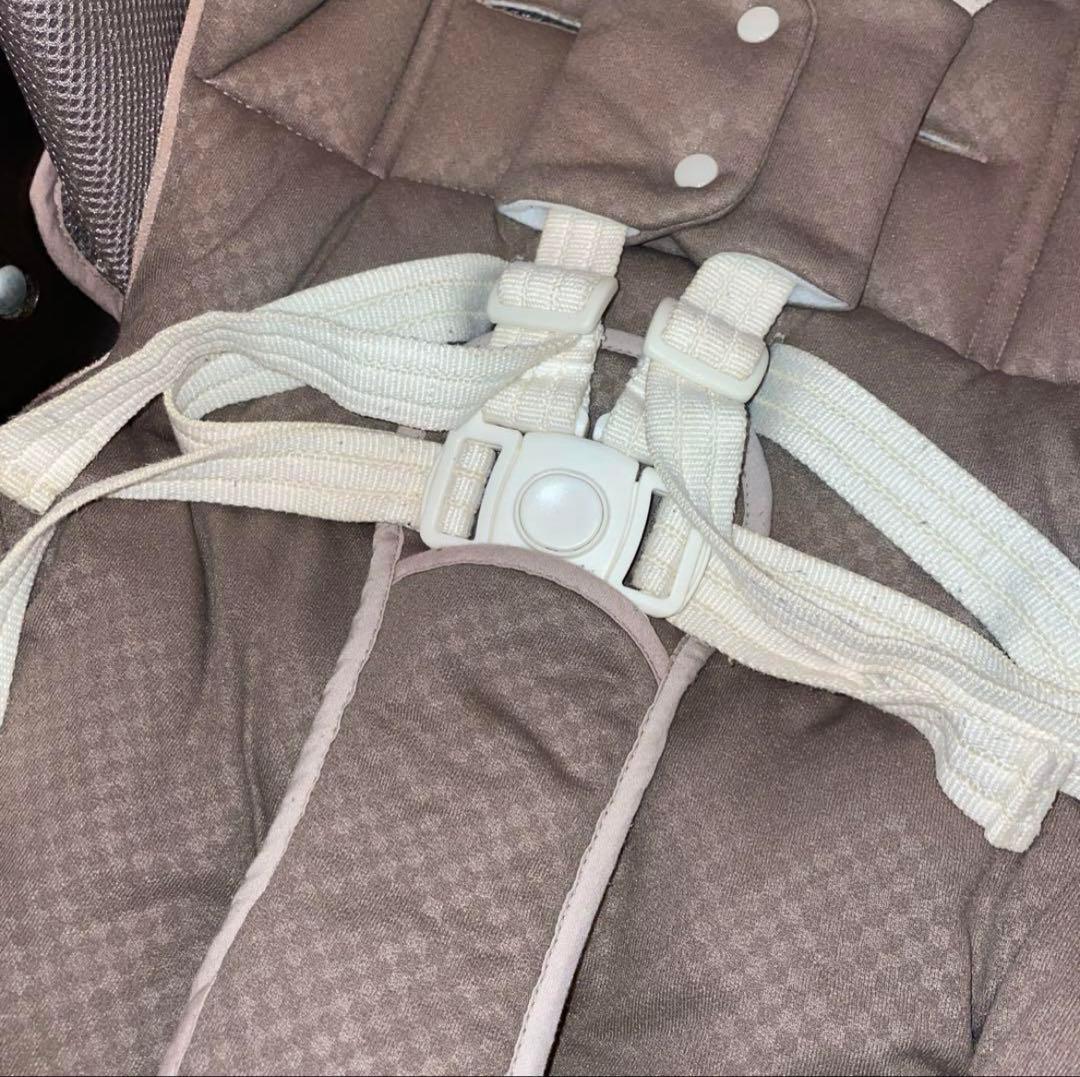 Aprica ユラリズムオート