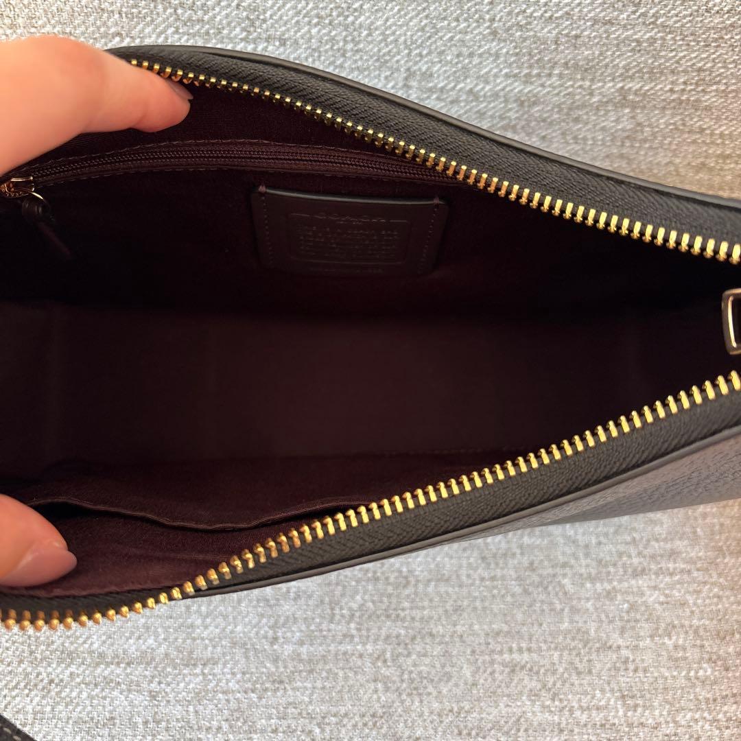 COACH テリ ホーボー ブラックレザー バッグ