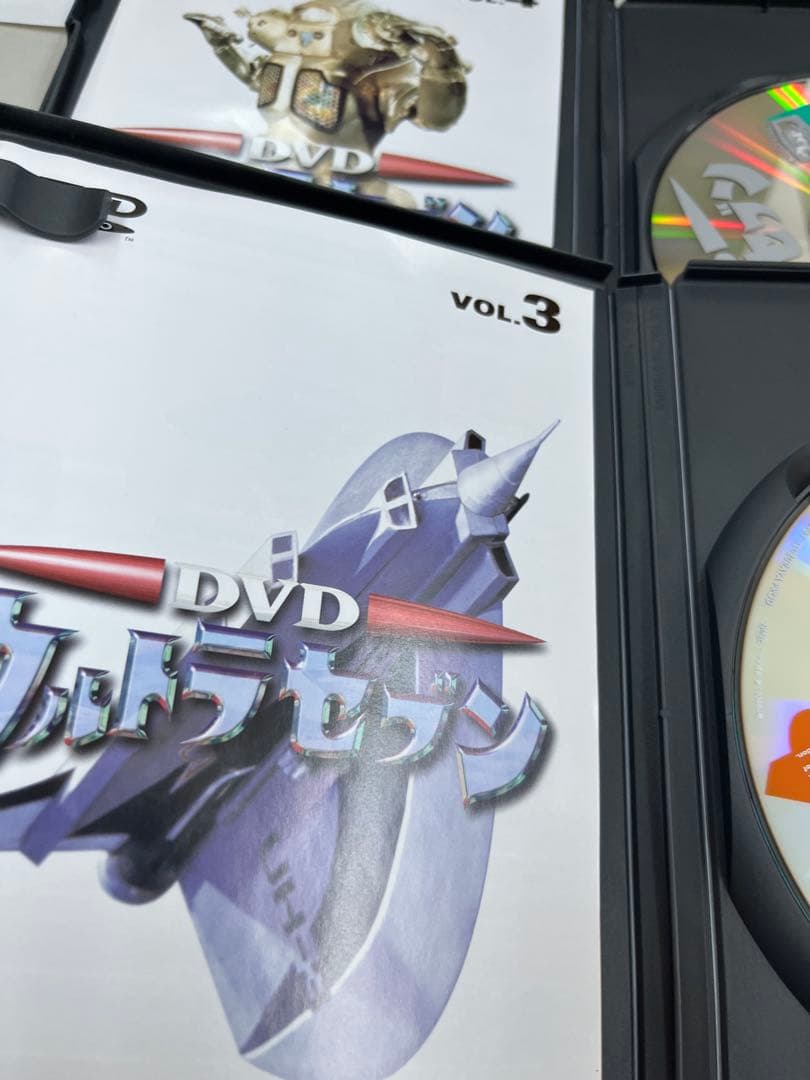 ウルトラセブン DVD 全12巻セット　ウルトラマン