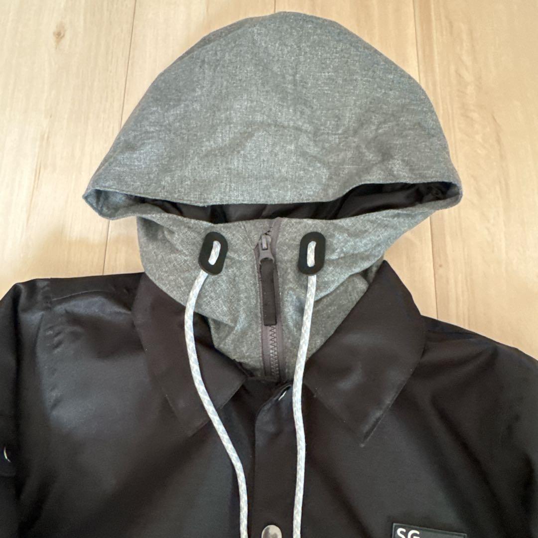 スノーボード用ジャケットとパンツセット