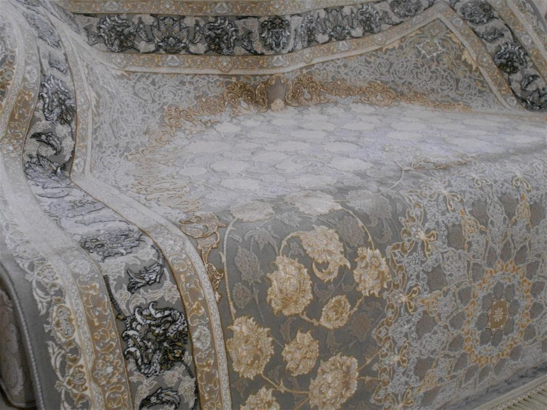 立体柄、144万ノット！本場イラン産 絨毯 ！150×225cm-202621