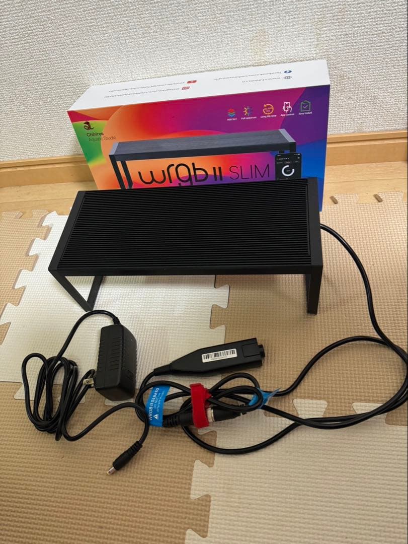 chihiros WRGB2 SLIM 水槽照明