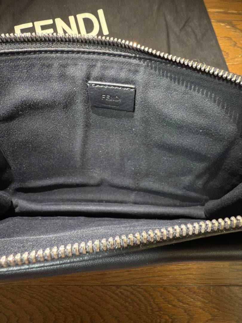FENDI ブラック クラッチバッグ 保存袋付き