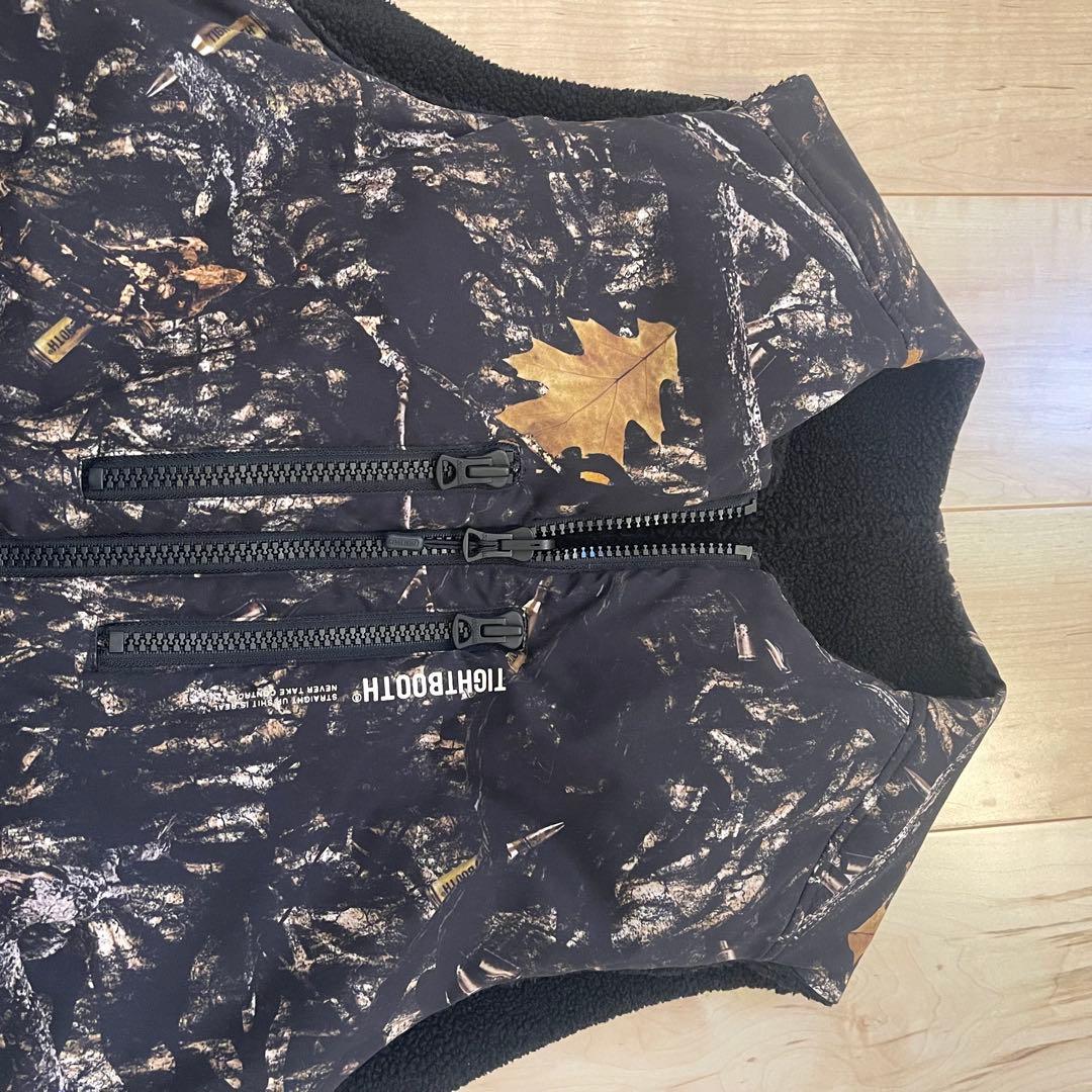 ジャケット・アウター TIGHTBOOTH BULLET CAMO REVERS IBLE VEST