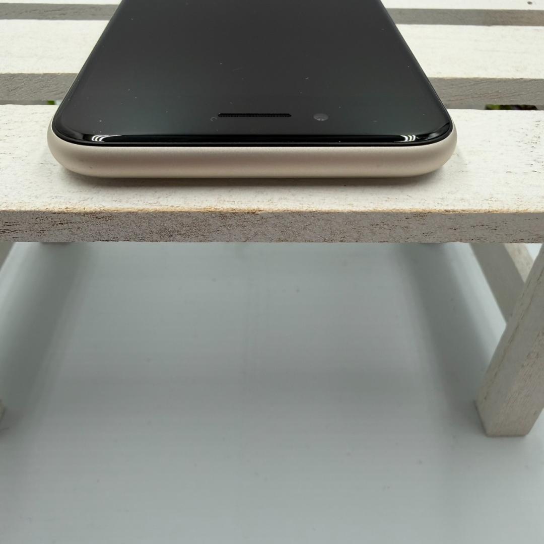 iPhone SE第3世代 64GB スターライト 387