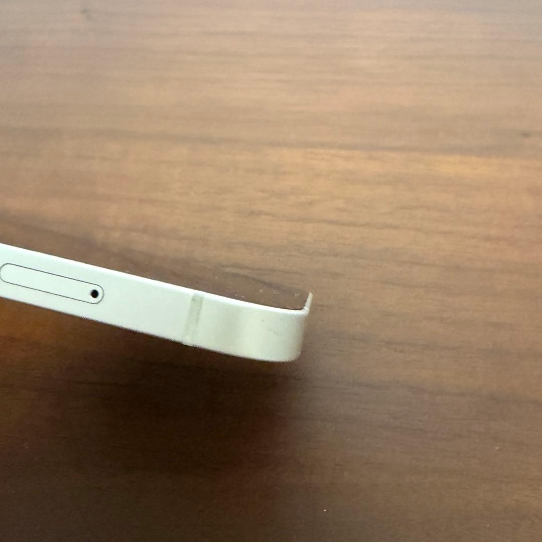 Apple iPhone 13 ホワイト(スターライト) 本体　128GB