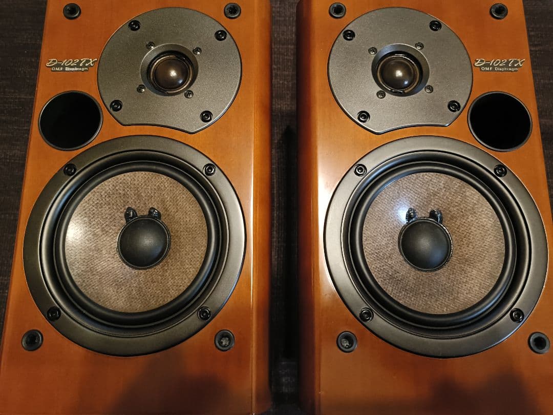 ONKYO D-102TX 吸音材交換、D-102EXのウーハーに交換