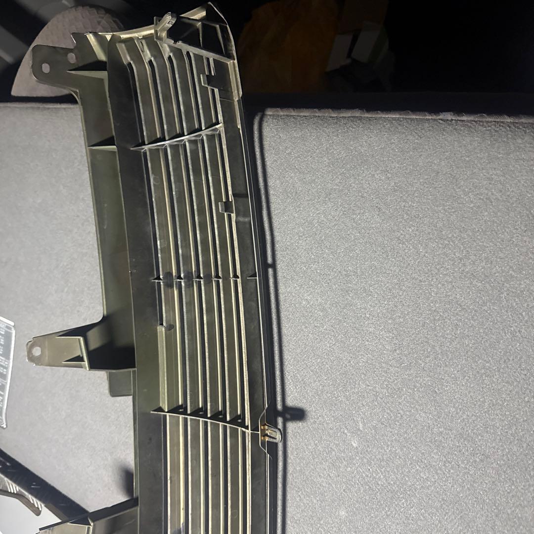 プロボックス　トヨタ純正ビレットグリル