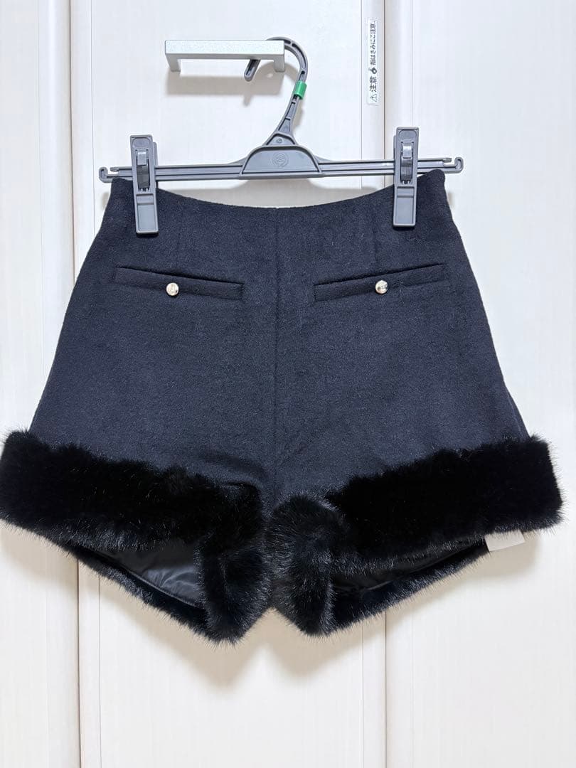 lily brown エコファーショートパンツ0サイズ ブラック