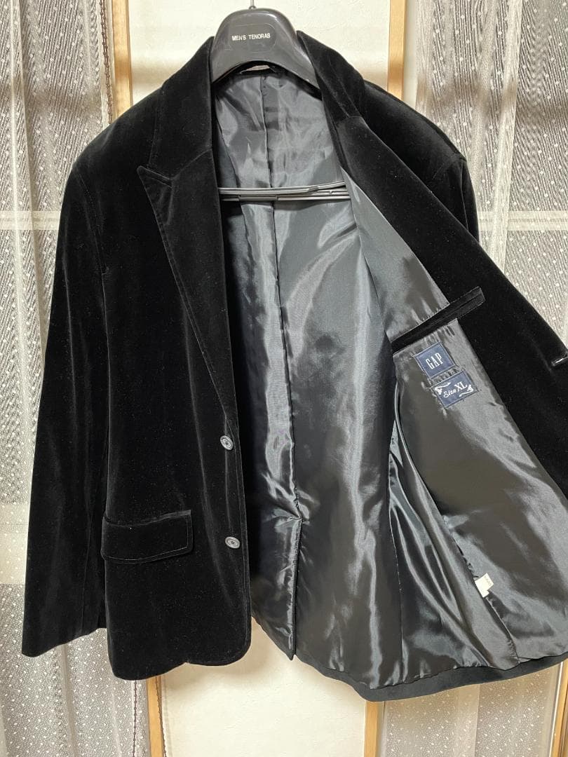 オールド　ＧＡＰ　ギャップのベルベットジャケット　黒　ＸＬ