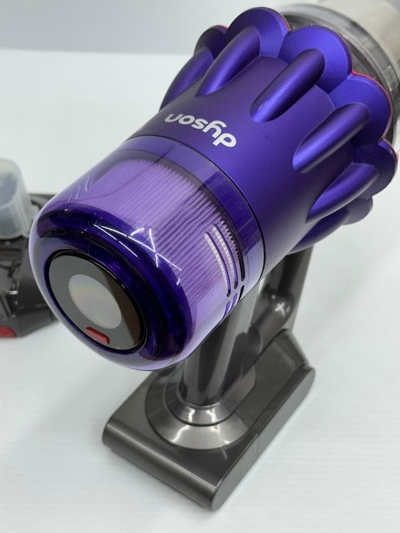 ダイソン　掃除機　デジタルスリムV8 SV18 本体　新品バッテリー付き　ダスト