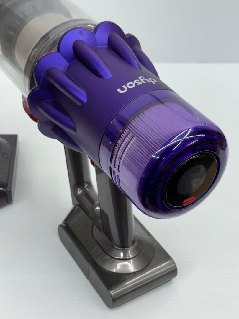 ダイソン　掃除機　デジタルスリムV8 SV18 本体　新品バッテリー付き　ダスト