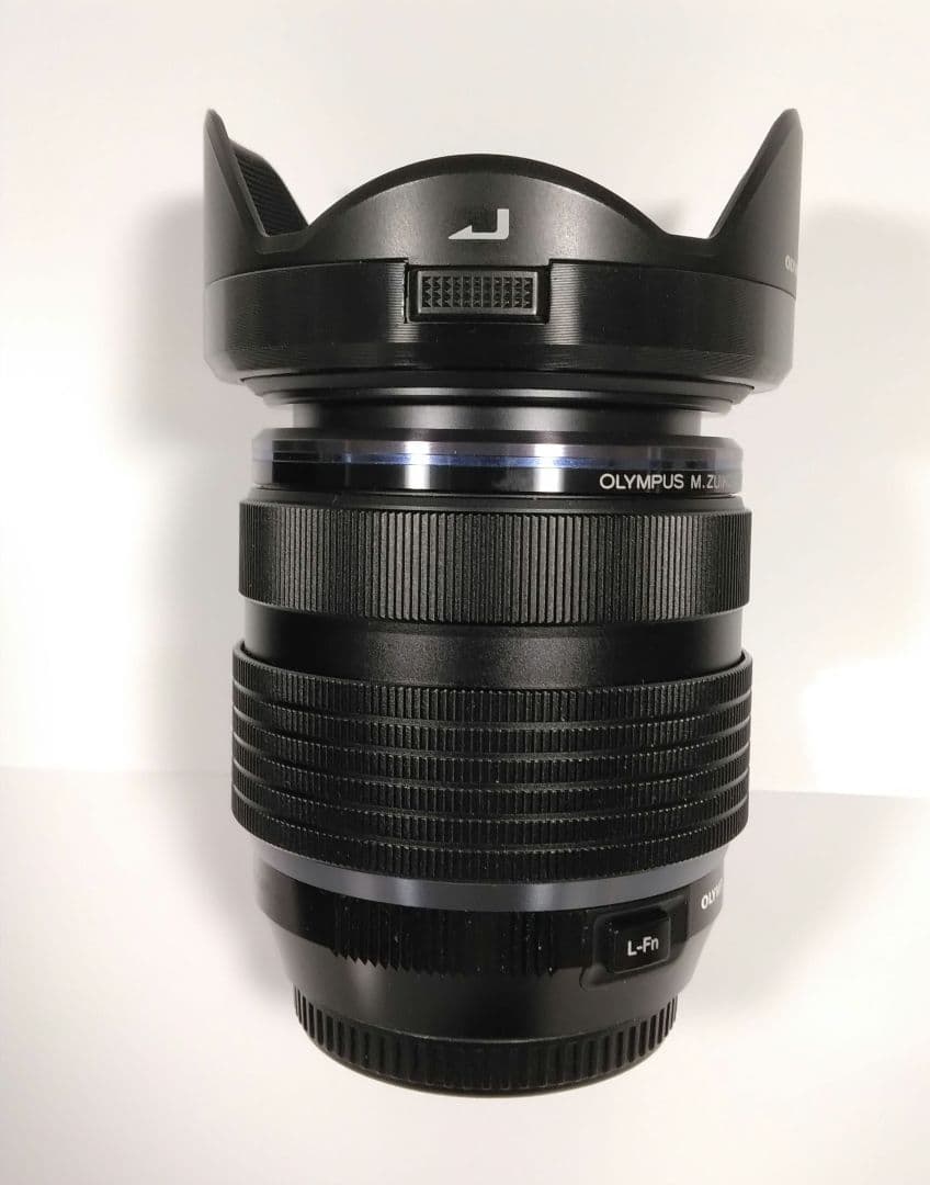 OLYMPUS ED 12-40mm F2.8 PRO ズームレンズ