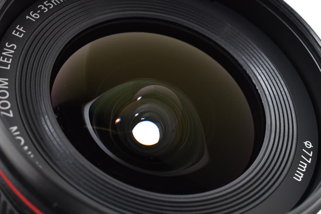 キャノン EF16-35mm F4L IS USM #D074