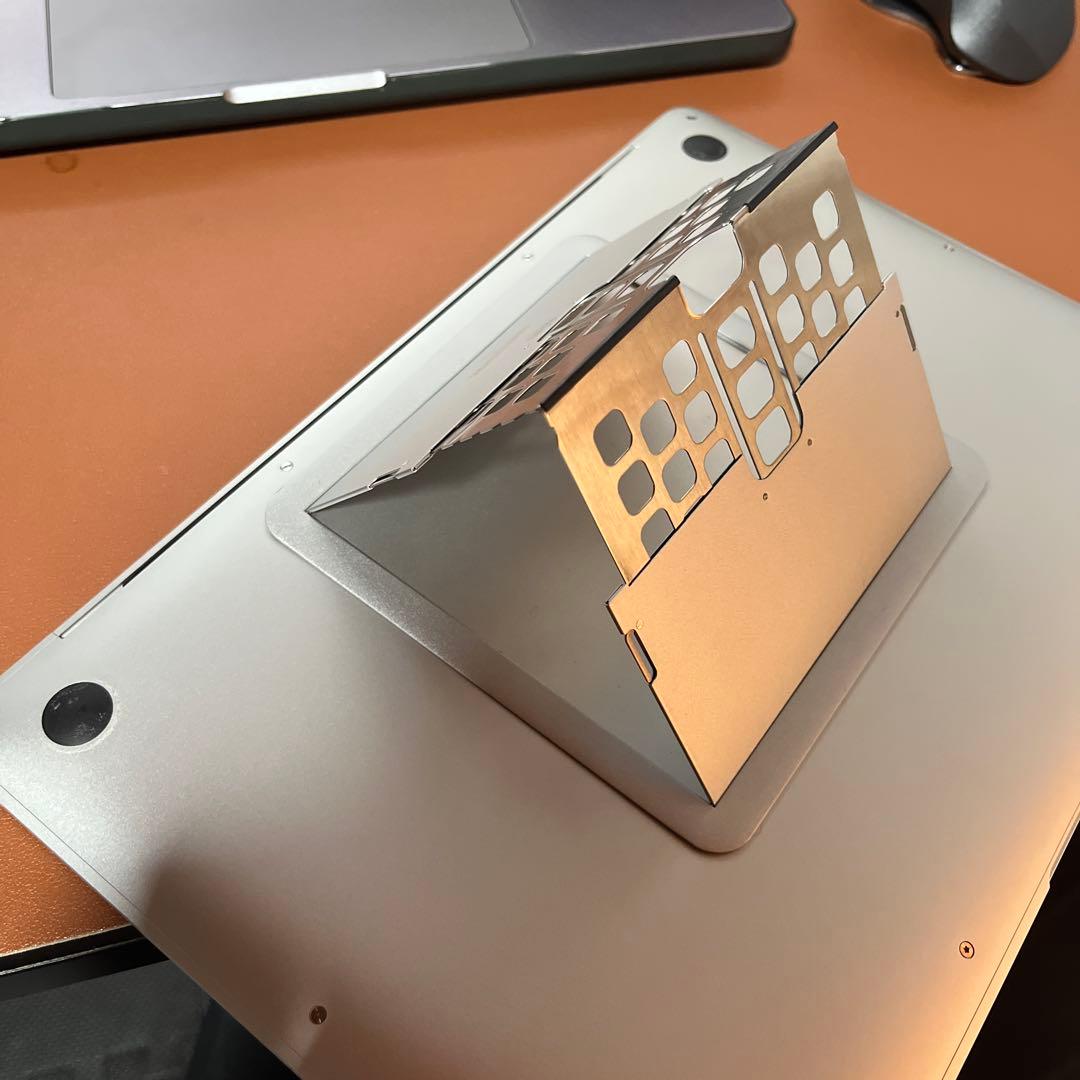 Apple MacBook Air 2020 16GB ラップトップスタンド付