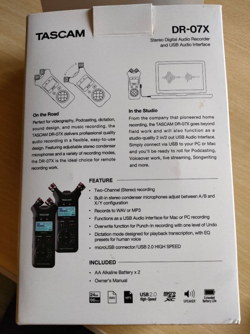 TASCAM DR-07X ステレオオーディオレコーダー　専用ケース付き