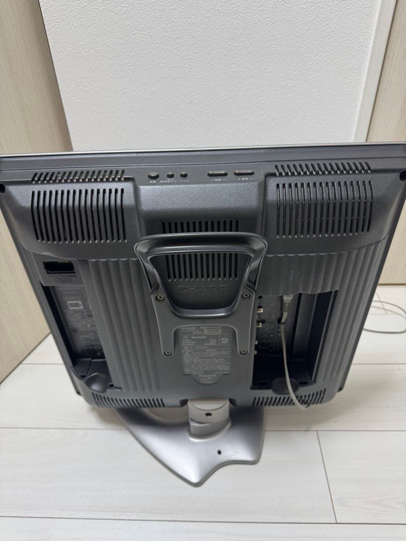 SHARP LC-20SX5 （画面サイズ4:3。レトロゲーム/VHSに最適）